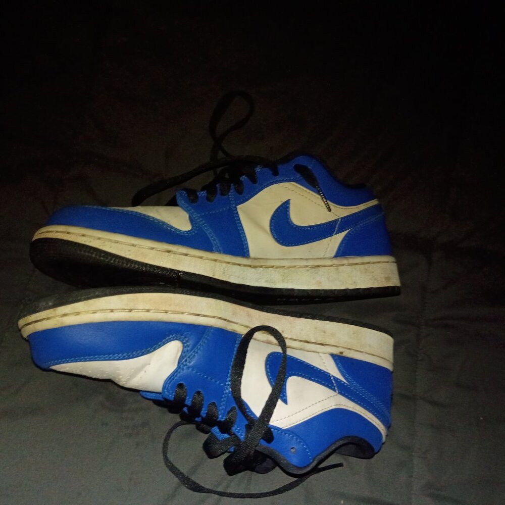 JORDAN RETRO OG AIR 1 ONES GAME ROYAL VARSITY BLUE SIZE 8 1/2  - 553558-124 - Picture 6 of 8